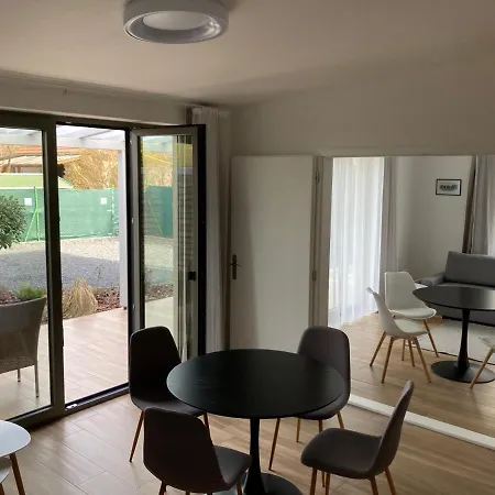 Strokay - Few Minutes Walk From Balaton * קסזטלי