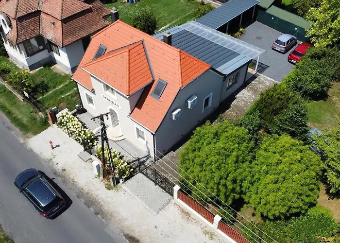 아파트 Strokay - Few Minutes Walk From Balaton 케츨리